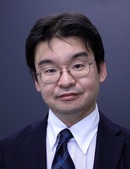教授 三好 由純