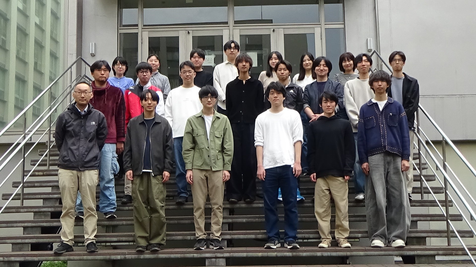 研究室メンバーの集合写真